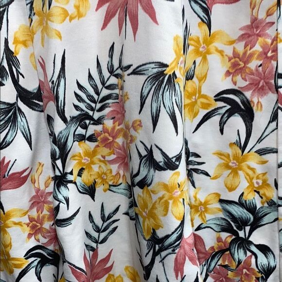 H&M Divided Tropical Floral Skater Dress Size 10 - Picture 5 of 11